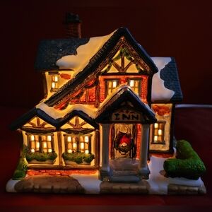 2005 Brownstone Bed & Breakfast holiday village